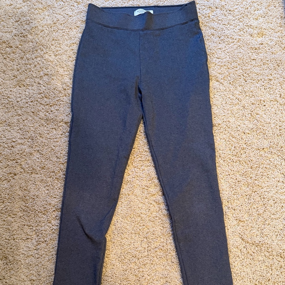 Abercrombie & Fitch Girls Dark Gray Leggings with Black Lace Trim